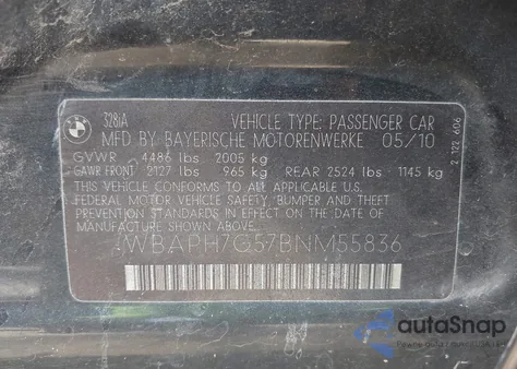 2011 BMW 328 I z USA, uszkodzony, nr VIN WBAPH7G57BNM55836